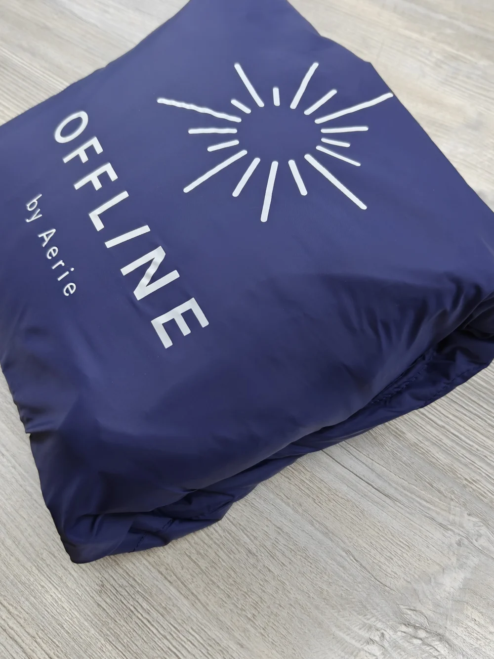 NWT Offline by Aerie Quilted Packable Outdoor Blanket Blue NEW Puffer Travel Car